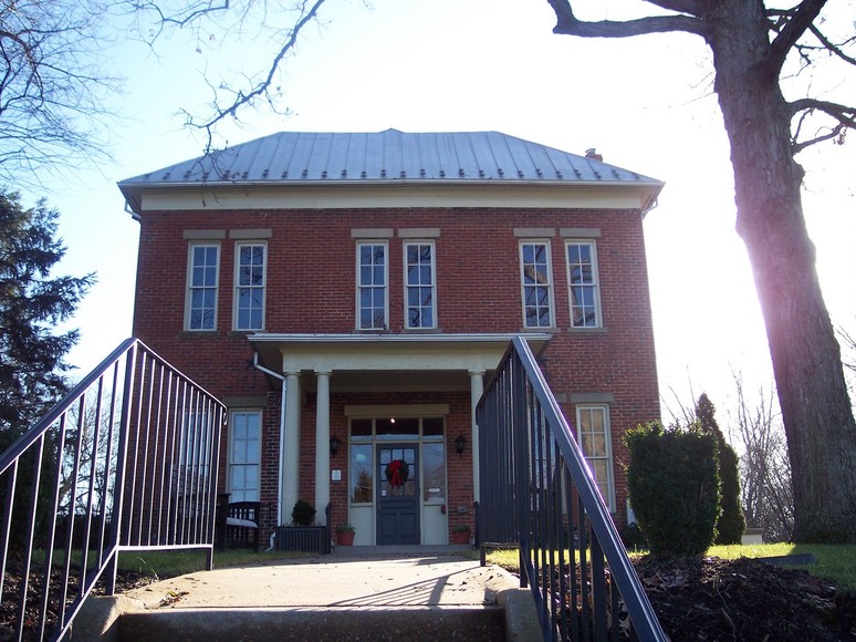 Fairfax, VA: Dr. William Gunnell House. User comment: This photo is NOT the Dr. William Gunnell House. It is the front entrance of the Fairfax Museum and Visitor Center.