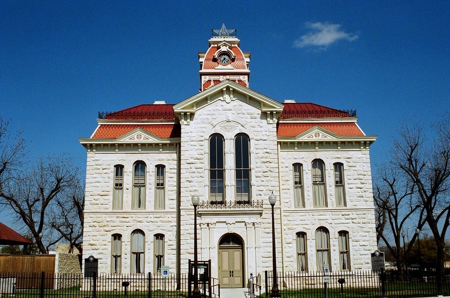 Lampasas, TX: City Hall