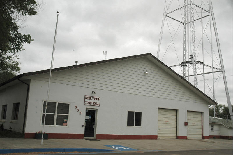 Deer Trail, CO: Town Hall