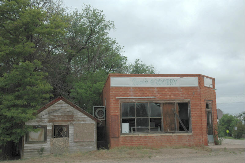 Deer Trail, CO: Grocery