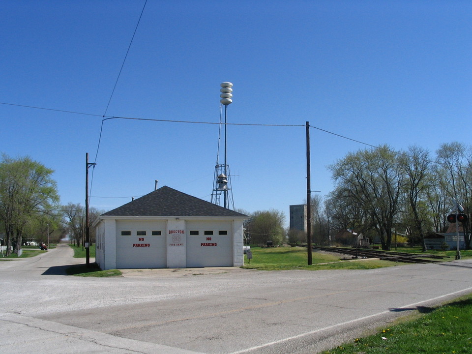 Brocton, IL: view of business district