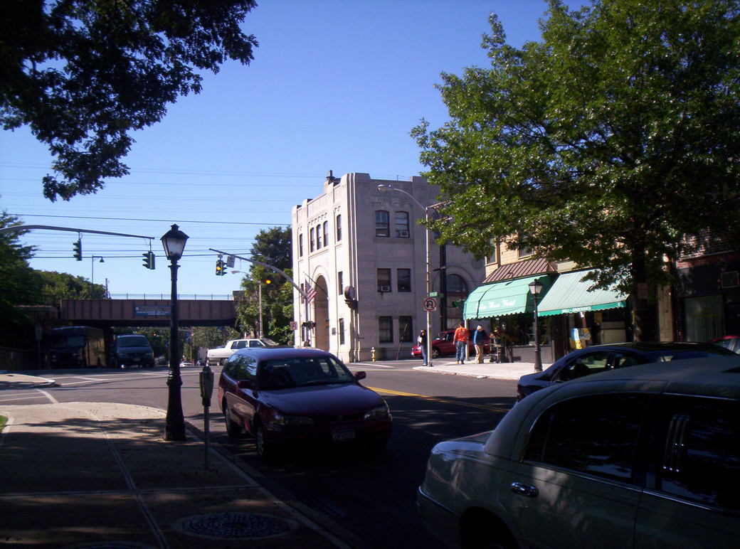 Pelham, NY: the postal office in pelham