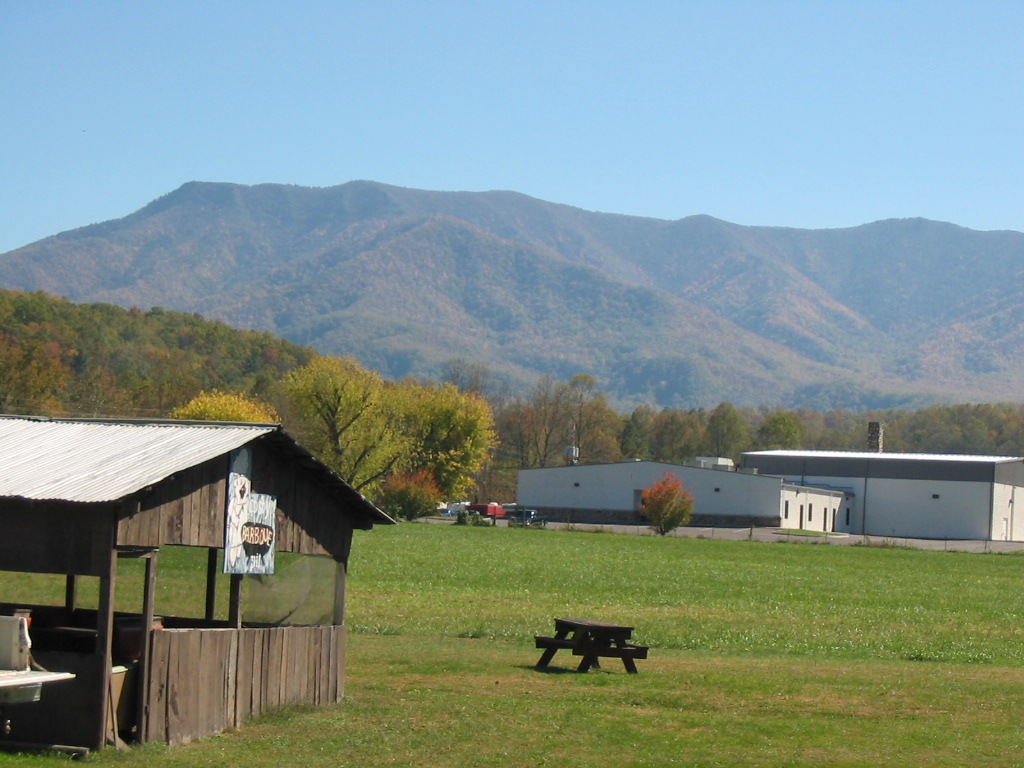 Seymour, TN: A Sunday drive will yield scenes like this at almost every turn.