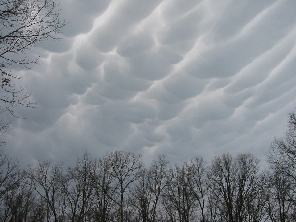Marshfield, MO: Scary Clouds