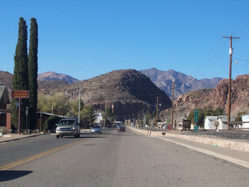 Clifton, AZ: Driving through Clifton, Ariz.