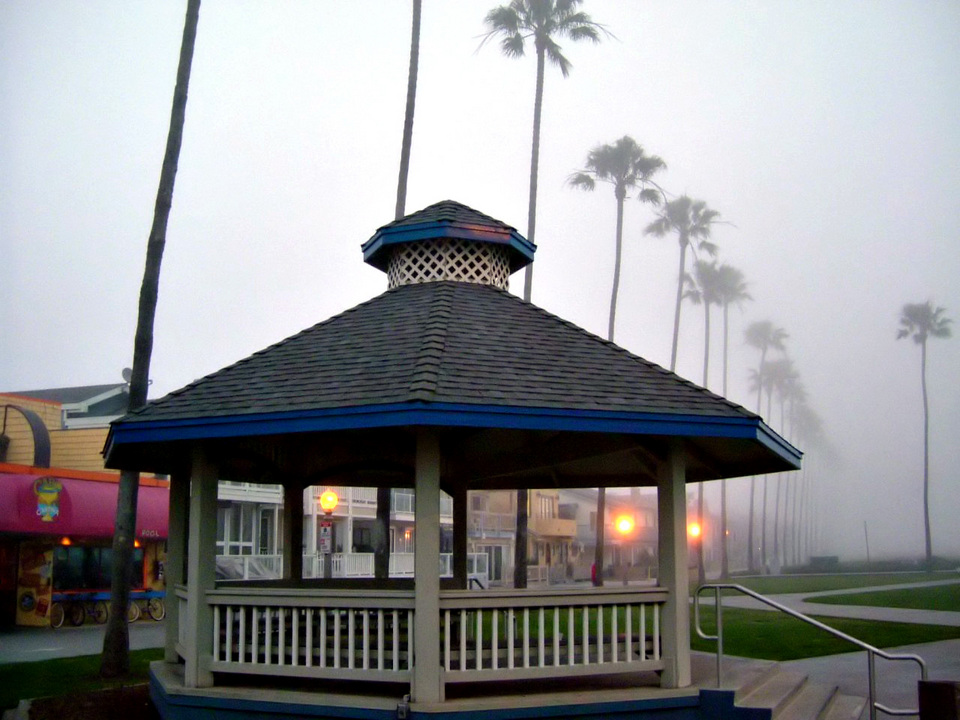 Newport Beach, CA: Afternoon fog in Balboa