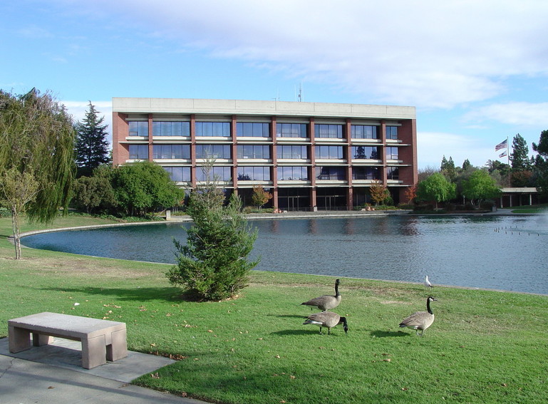 Fairfield, CA: Fairfield City Hall from Lake Side