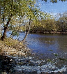 Mequon, WI: Milwaukee River - Thiensville/Mequon area