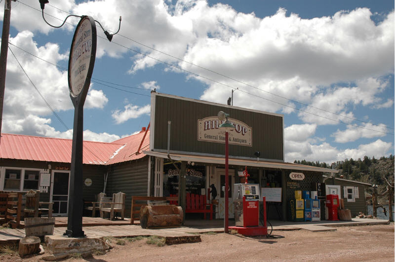 Red Feather Lakes, CO: General Store