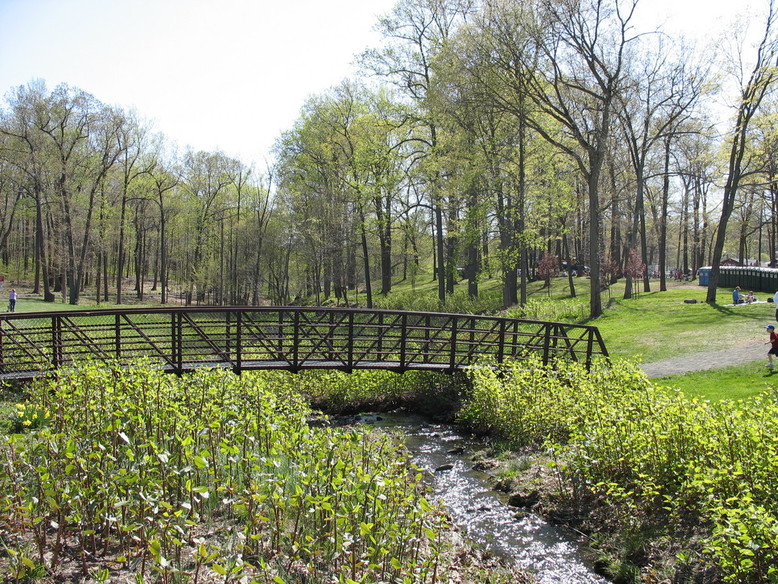 Meriden, CT: Bridge in the Park