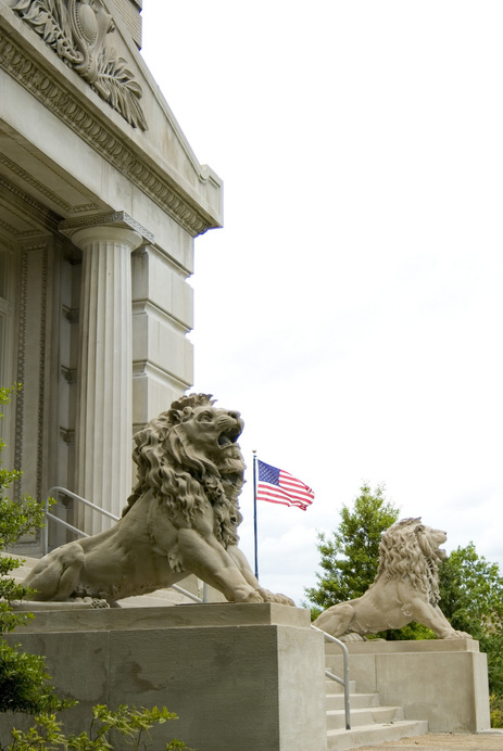 University City, MO: Lion statues at City Hall entry (southeast)
