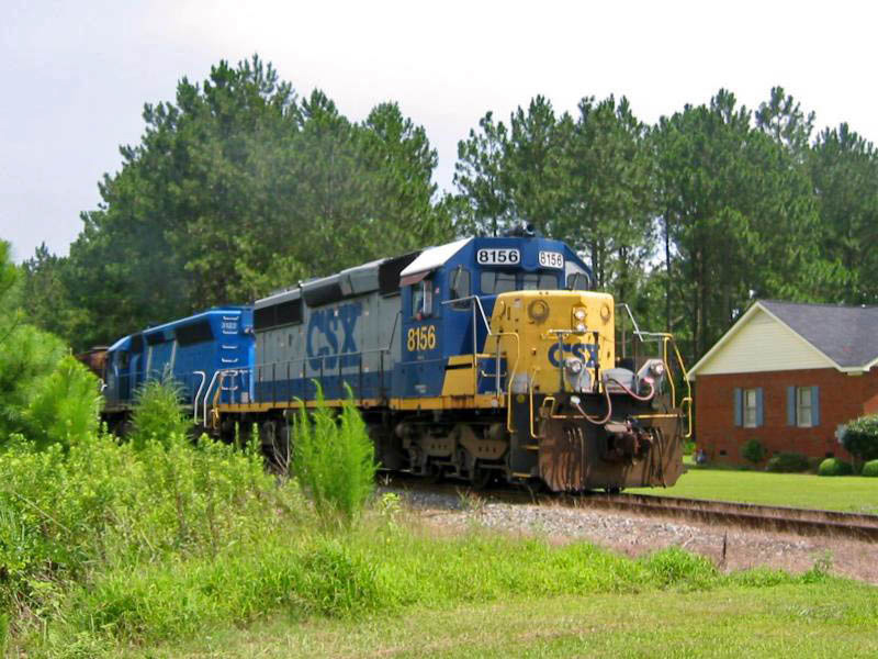 Greenville, NC: Train crossing