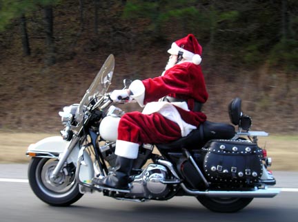Santa Claus, GA: Santa's Annual Harley Ride