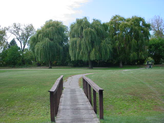 Sycamore, IL: The path leading to beautiful Sycamore Park in Sycamore, Illinois