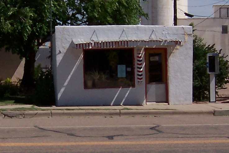 Granada, CO: Lawrence's Barber Shop