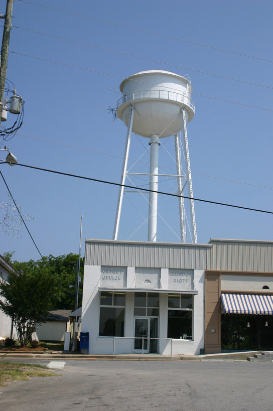 Rhine, GA: Post Office and Water Tower