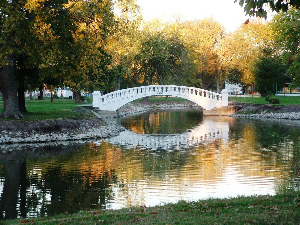 Pana, IL: SCHUYLER BRIDGE AT KITCHELL PARK