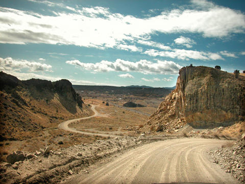 Los Cerrillos, NM: Cliffs outside of the town of Los Cerrillos, NM