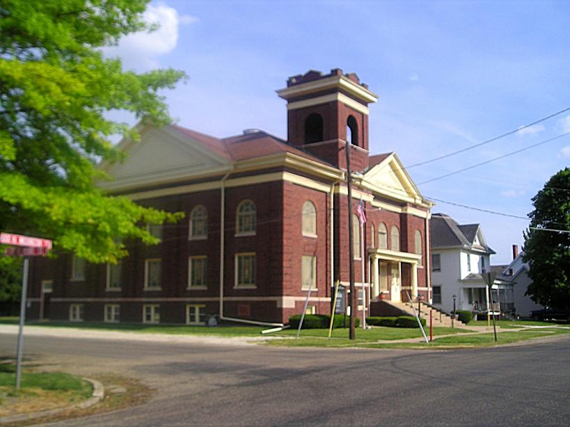 Abingdon, IL: The First Congregational Church in Abingdon, Illinois