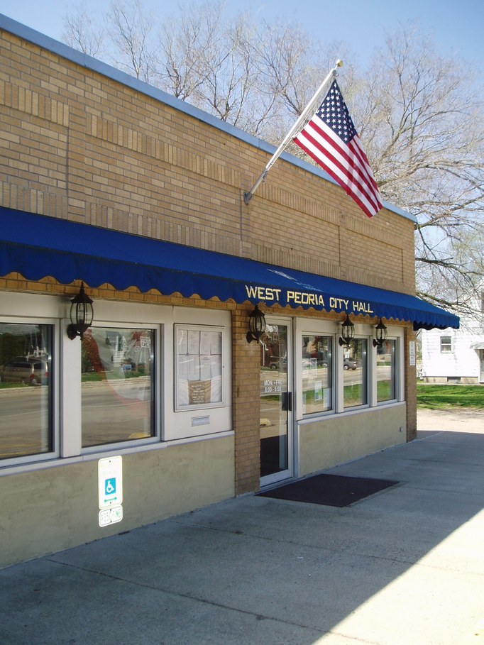 West Peoria, IL: City Hall of West Peoria