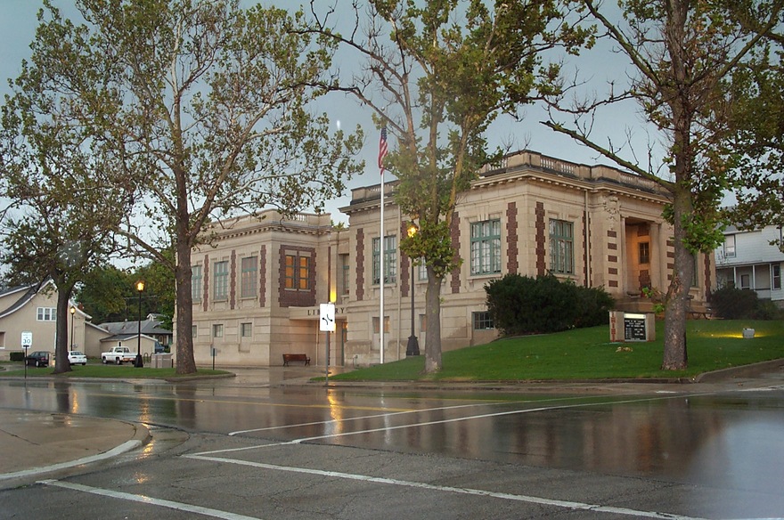La Salle, IL: City of LaSalle Library