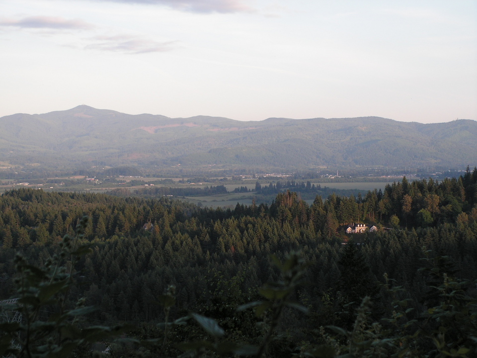 Eugene, OR: Looking west from Mt. Baldy in southwest Eugene