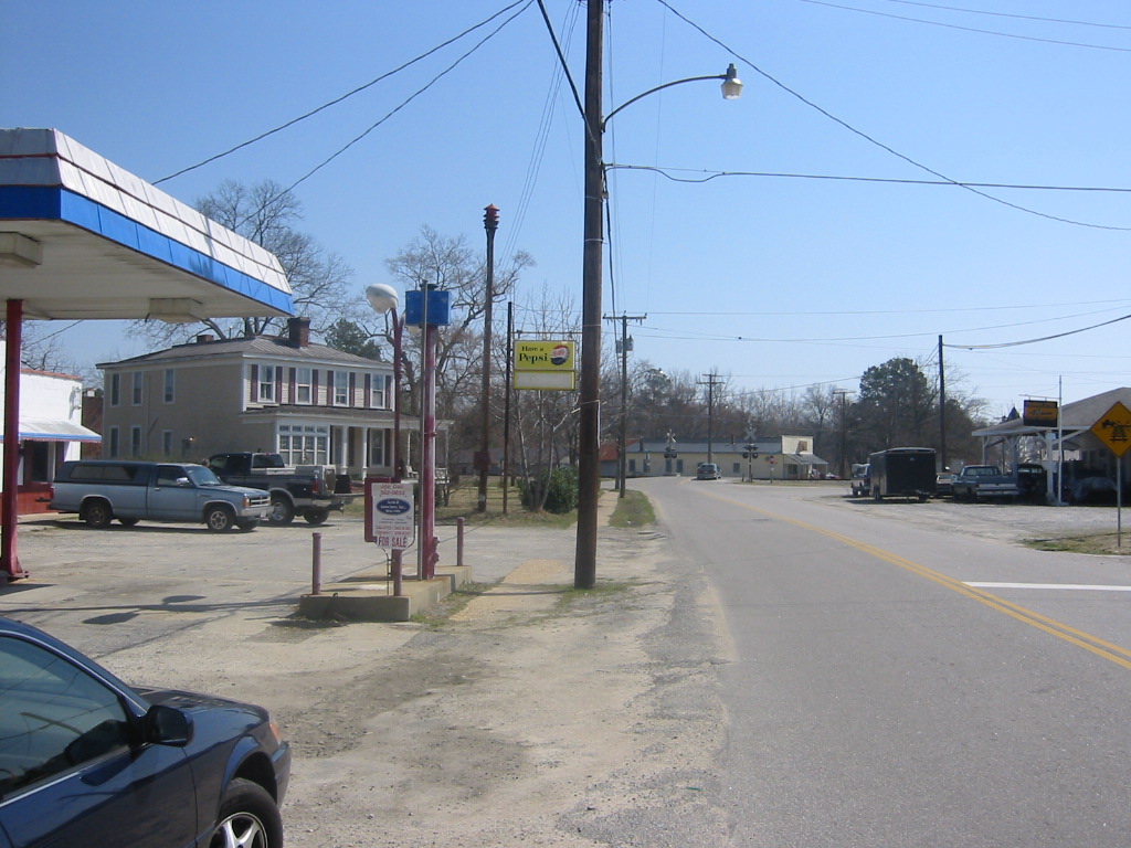 Newsoms, VA Town Square photo, picture, image (Virginia) at