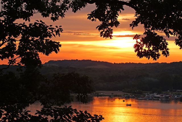 Loudonville, OH: Beautiful Sunset in Mohican - Loudonville Ohio