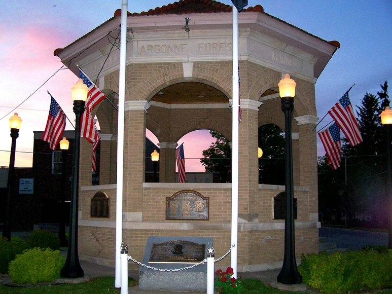 Spillville, IA: Spillville Memorial Bandstand