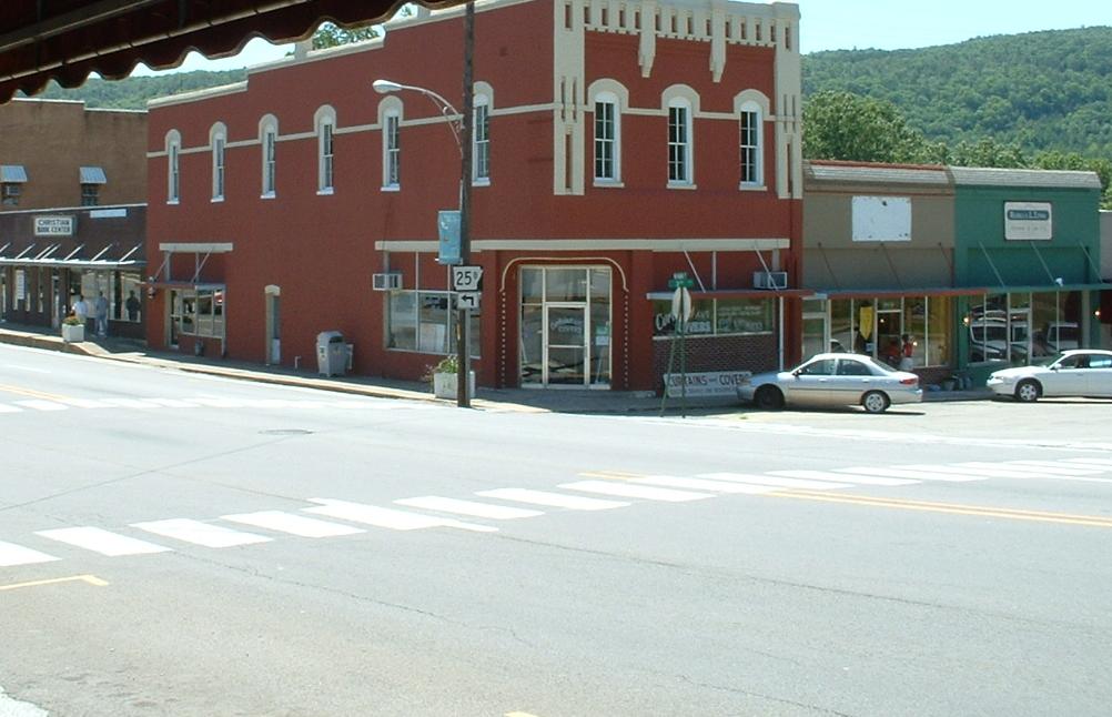 Heber Springs, AR: 3rd and Main Street