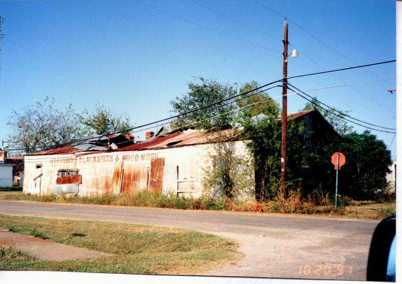 Coolidge, TX: Robbins Blacksmith Shop in Coolidge