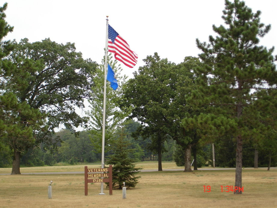 Almond, WI: Almond's Veteran's Park