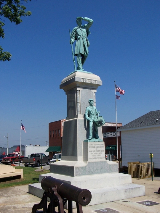 Hillsboro, OH : Union Soldiers and Sailors Monument, Hillsboro, Ohio