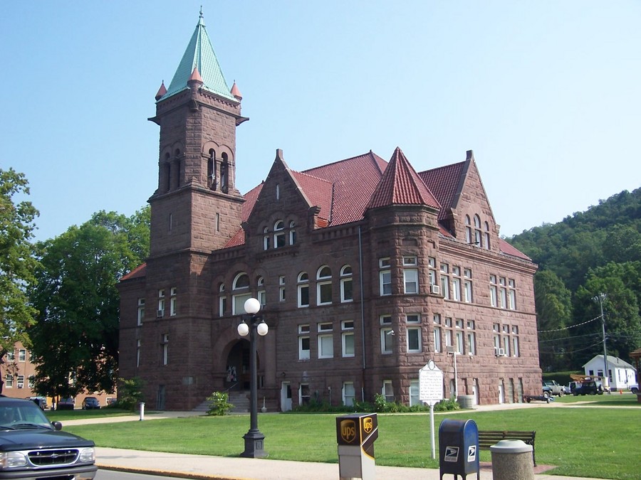 Philippi, WV: Barbour County Courthouse, Philippi, West Virginia