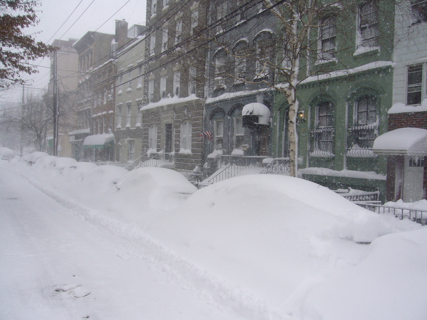 Hoboken, NJ: Bloomfield Ave during the Blizzard of 2006