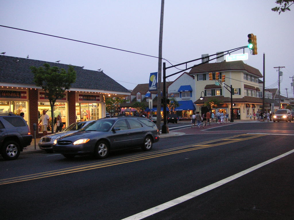 Stone Harbor, NJ: Downtown Stone Harbor - 96th Street and 3rd Avenue