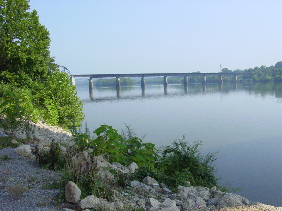 Loudon, TN: View of Tennessee River from behind Fire Station