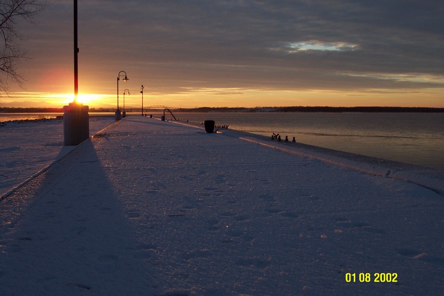 Port Henry, NY: Port Henry Pier