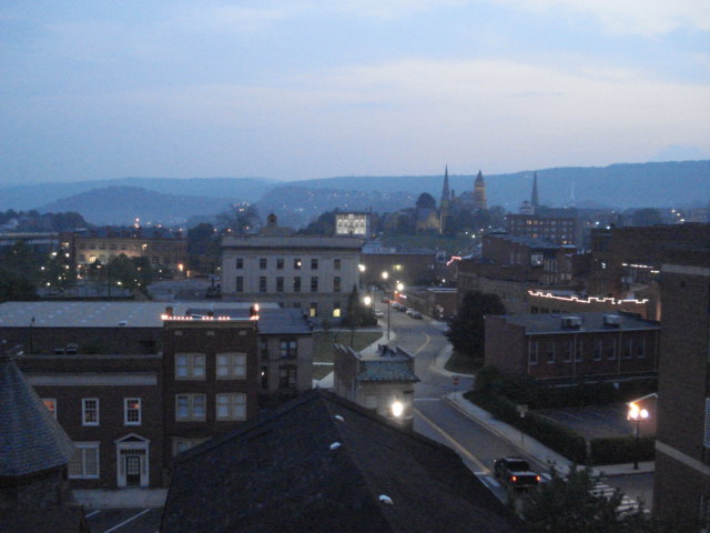 Cumberland, MD: Downtown at night