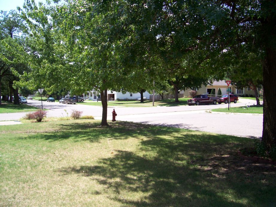 Conway Springs, KS: wonderful neighborhoods