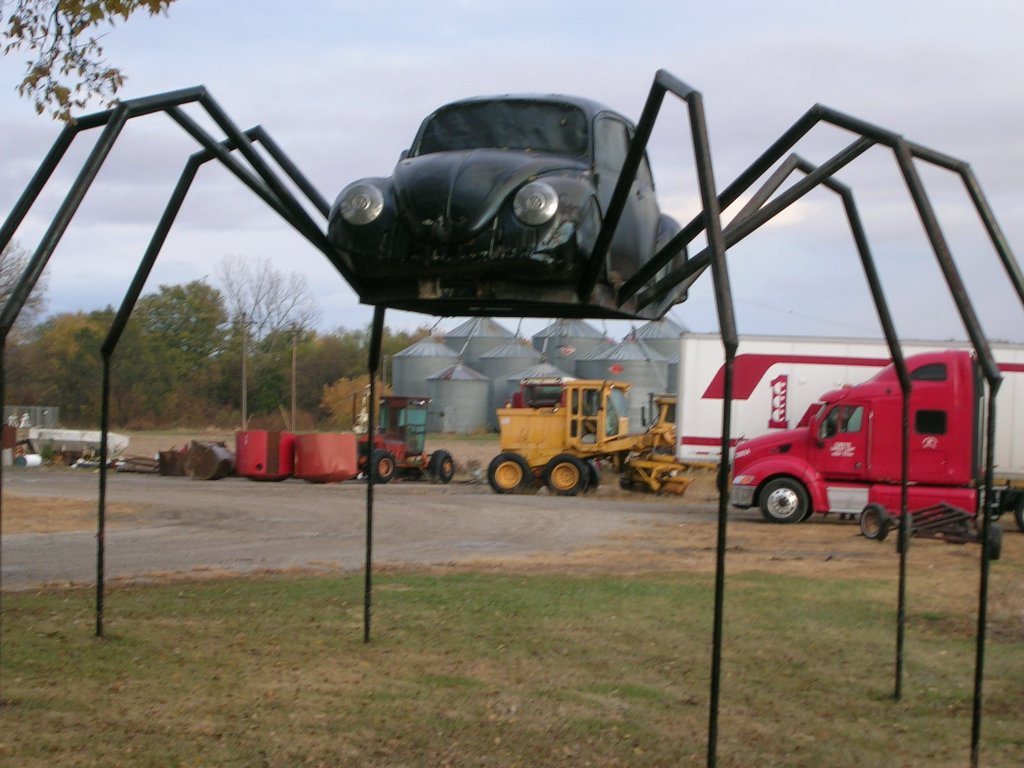 Avoca, IA: Avoca Spider-Bug