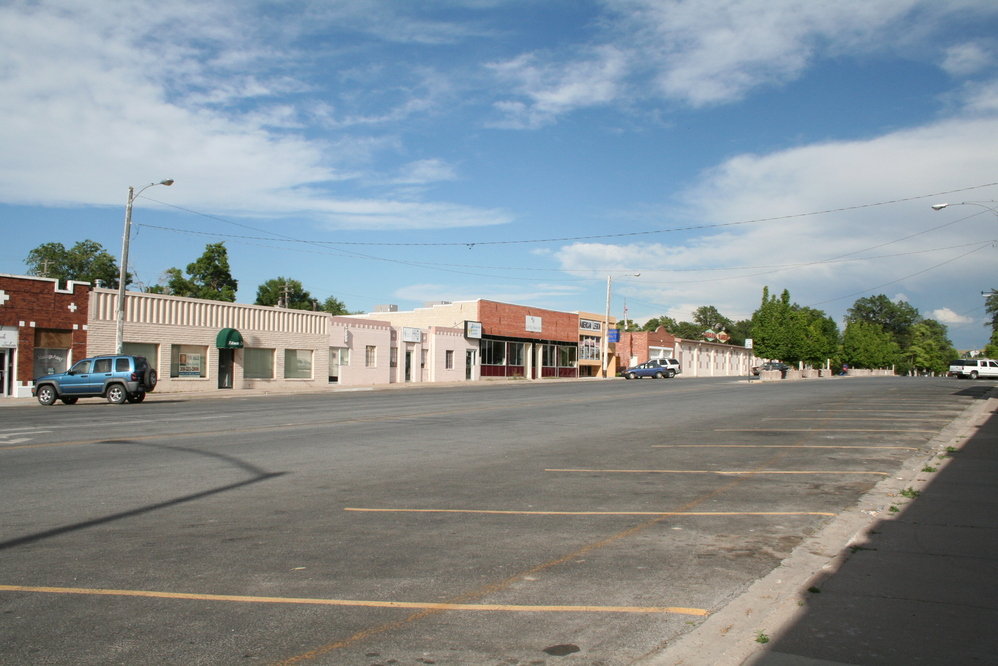 American Falls, ID uptown photo, picture, image (Idaho) at