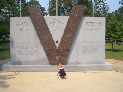 Hope Mills, NC: Memorial in Hope Mills Park