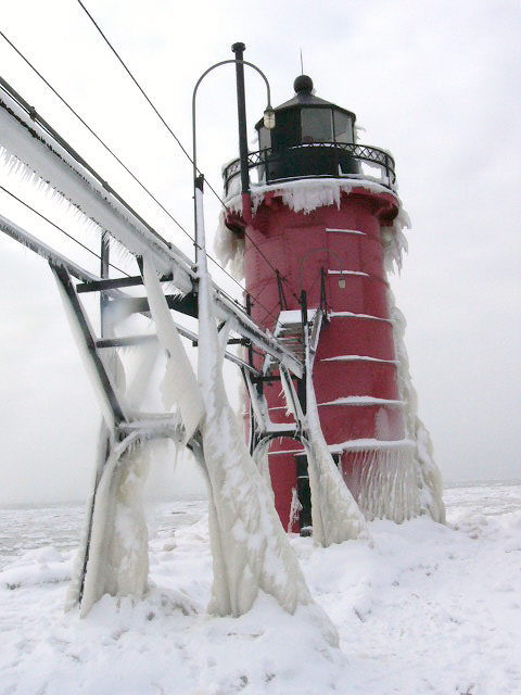 South Haven, MI: South Haven Winter Ice