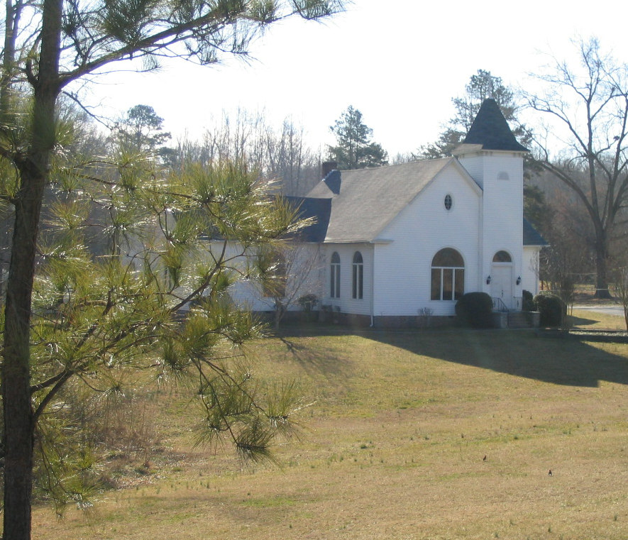 Saxapahaw, NC: Church near the river