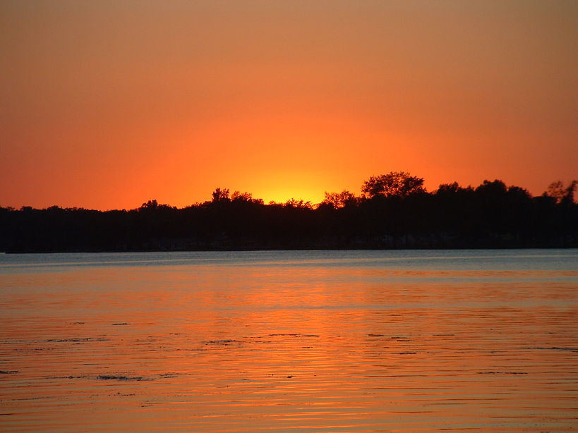 Winona Lake, IN: Winona lake in the twilight