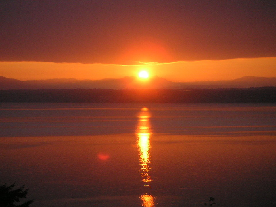Camano, WA: Camano Island Sunrise over Port Susan Bay