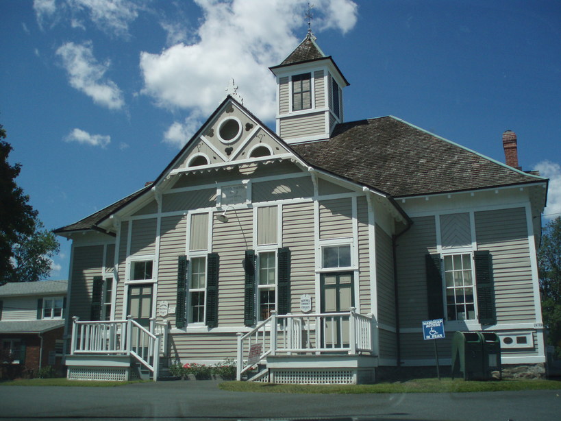 Brunswick, NY: Brunswick Community Library