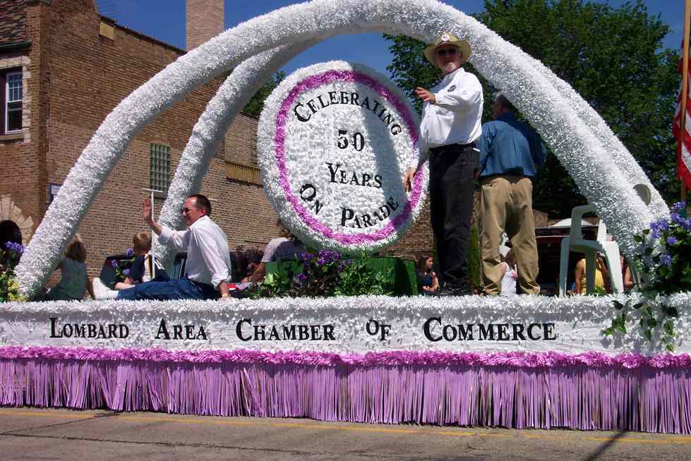 Lombard, IL: Funny Car 2 - Lombard Annual Lilac Parade 2005