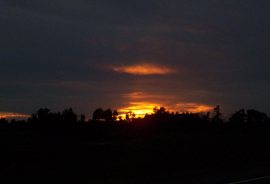 Ashdown, AR: Fire in The Sky ~ picture taken in the direction of Richmond community